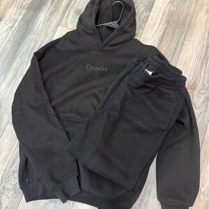 Black Comfrt SweatSet